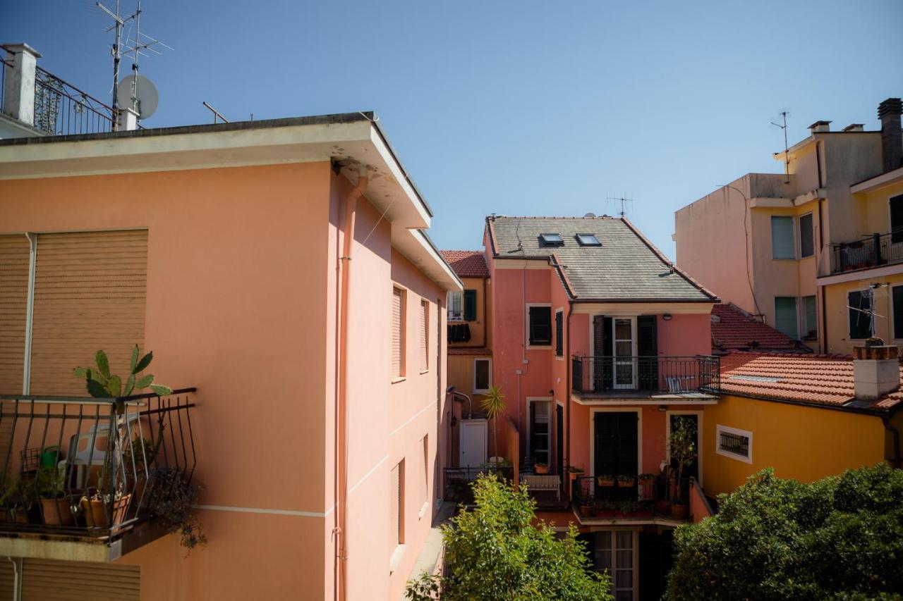 Suite Contemporanea Tra Le Vie Storiche Moneglia Bagian luar foto