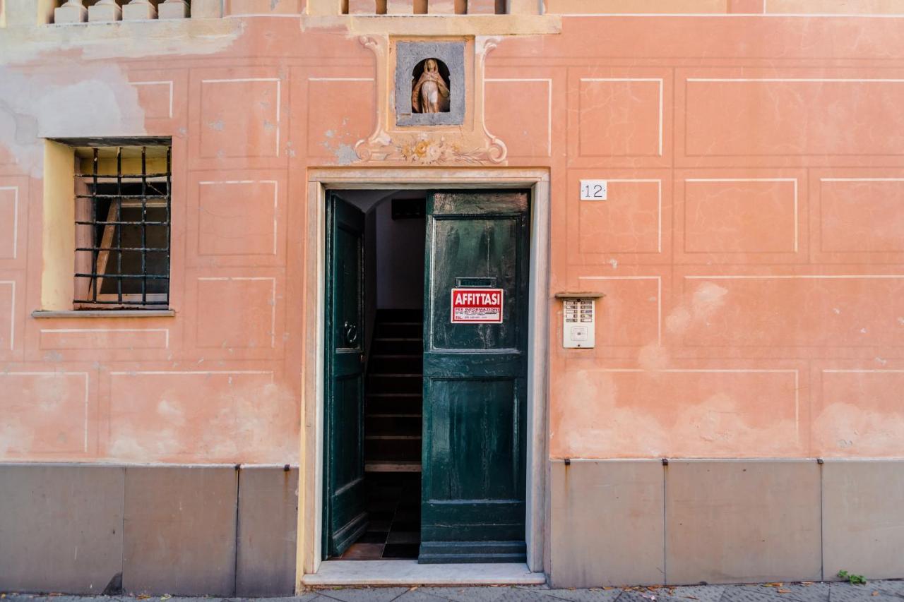 Suite Contemporanea Tra Le Vie Storiche Moneglia Bagian luar foto