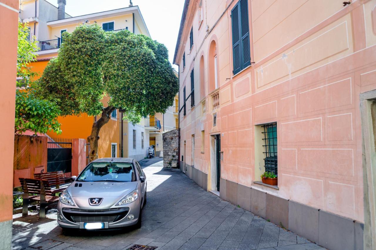 Suite Contemporanea Tra Le Vie Storiche Moneglia Bagian luar foto